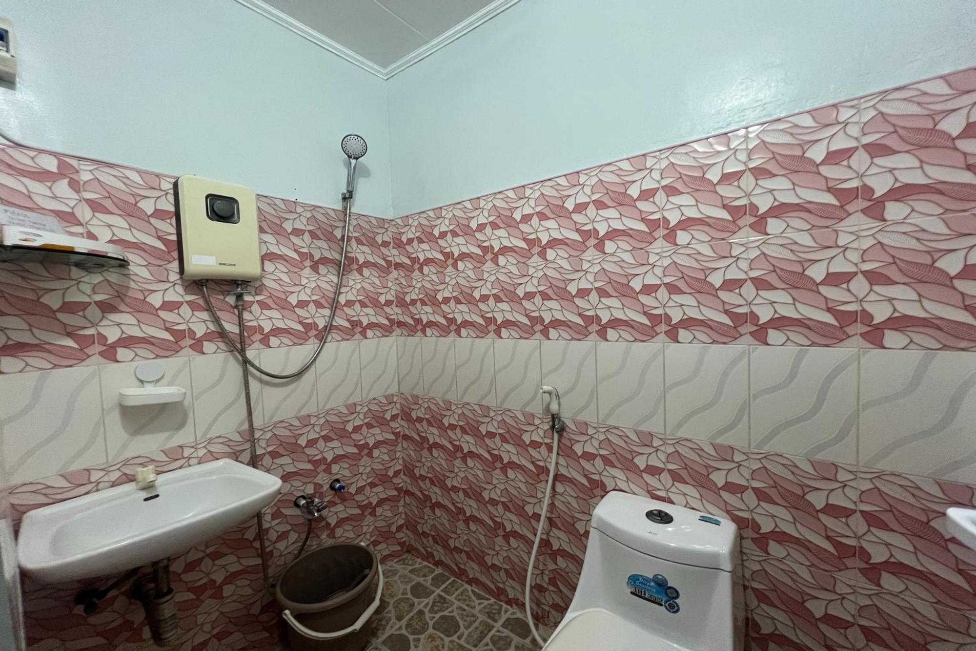 Fnt Transient House Near Hundred Islands Hotel Alaminos Luaran gambar