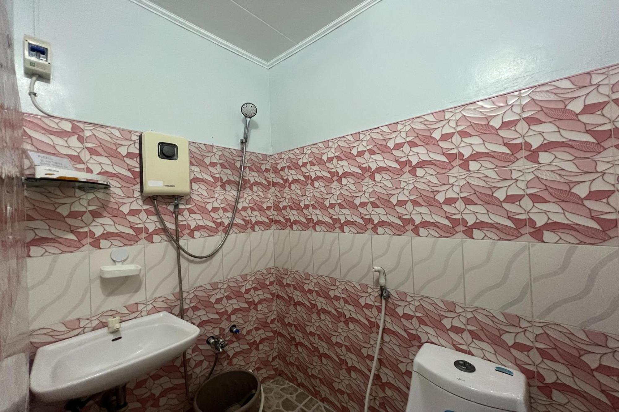 Fnt Transient House Near Hundred Islands Hotel Alaminos Luaran gambar