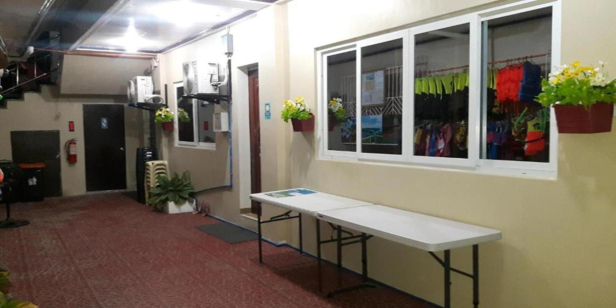 Fnt Transient House Near Hundred Islands Hotel Alaminos Luaran gambar