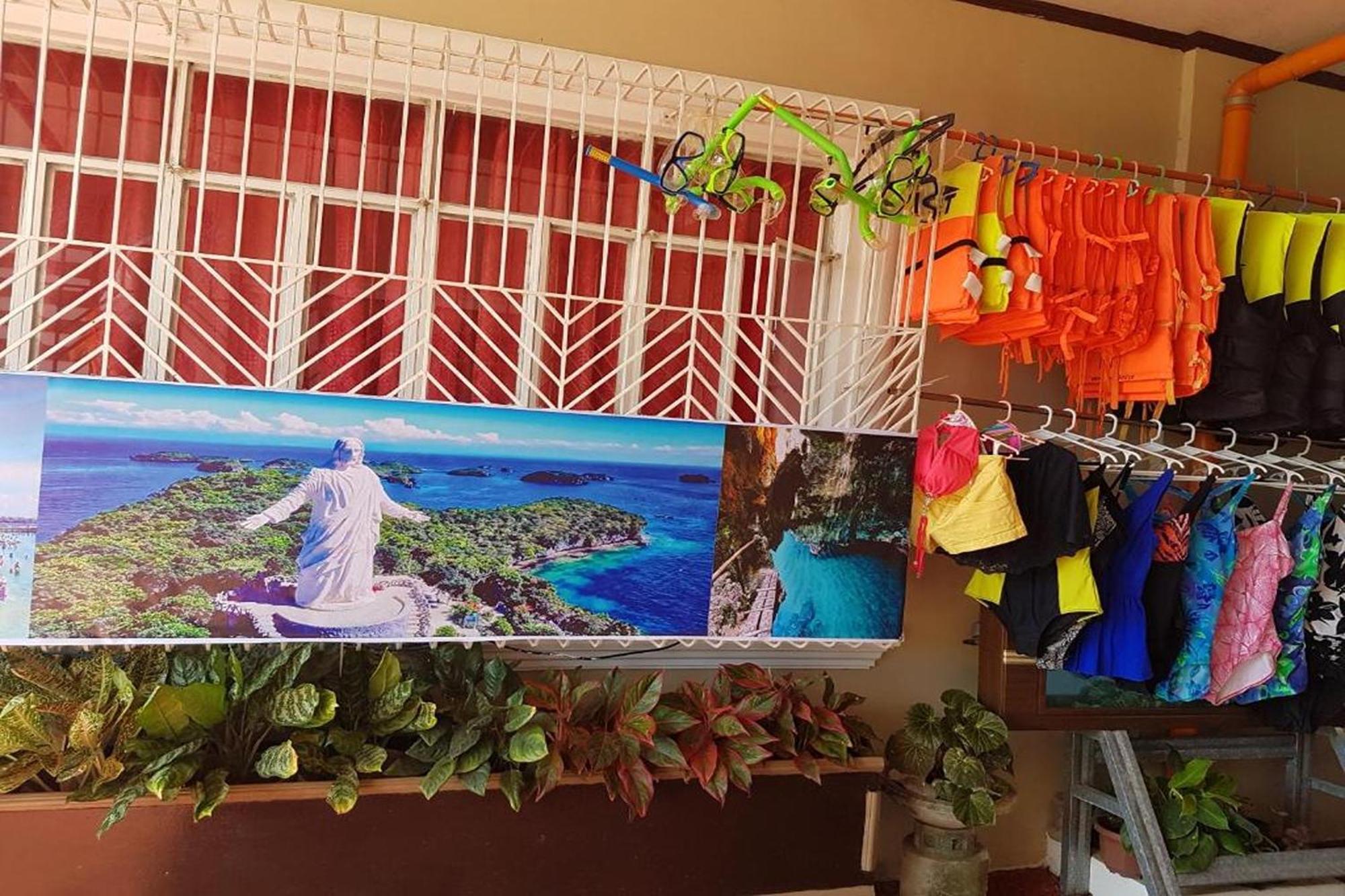 Fnt Transient House Near Hundred Islands Hotel Alaminos Luaran gambar